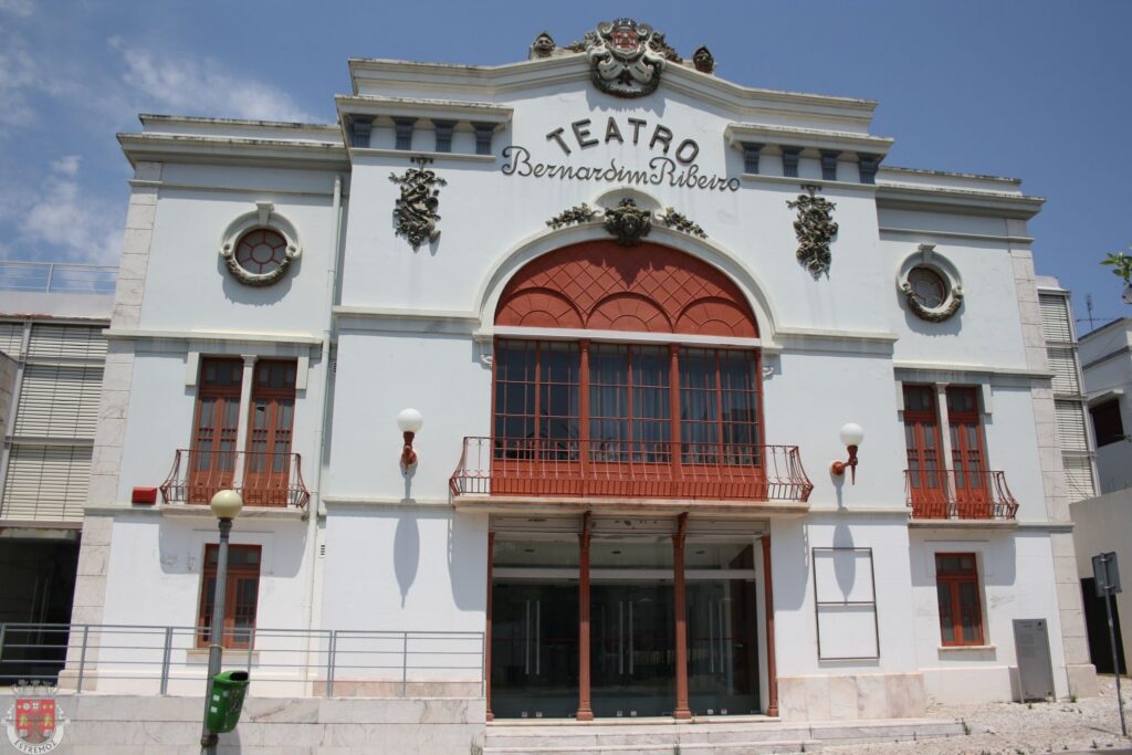 teatro bernardim ribeiro tbr estremoz 2025